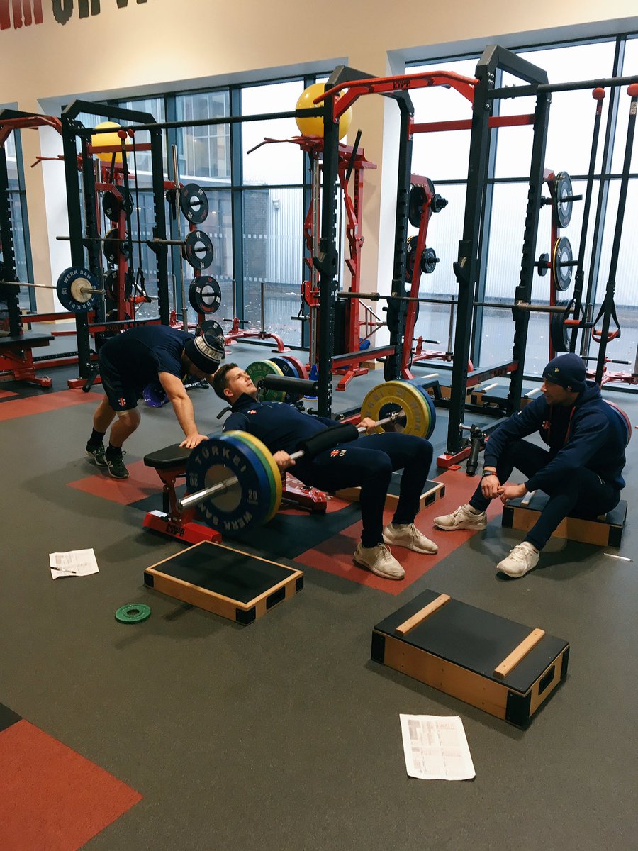 TomTurner90's tweet image. Thanks to @USWSport @christombs71 for having @GlamCricket today.  Boys really enjoyed training at the facility #worldclass 👍🏼🏏🏋🏽‍♂️
