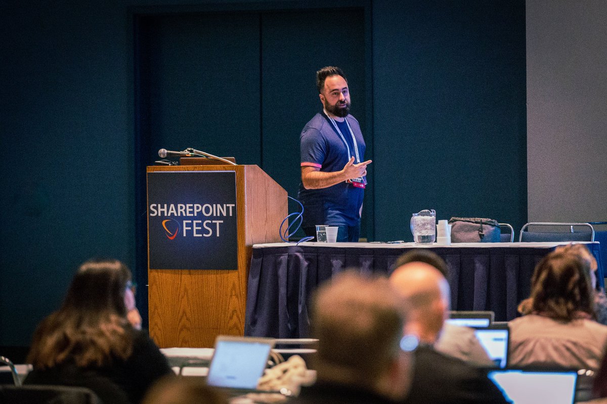 bniaulin's tweet image. 2 Full Day Workshops, 2 sessions done so far and 1 to go this morning at #SPFestChi Thanks to everyone who&apos;s spent their time with me this week!