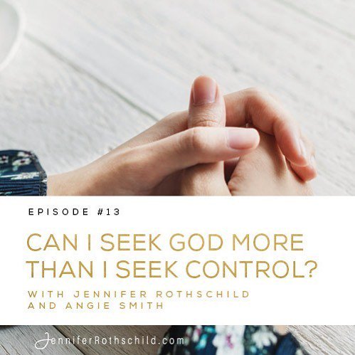 angiesmith19's tweet photo. My sweet friend @jennrothschild invited me to be a guest on her podcast [listen in at ➡️ https://t.co/ruOG9CwyKE] and she’s hosting a Seamless Bible Study Leader Kit ✨GIVEAWAY✨ on Instagram today! Head to @jennrothschild’s post to enter. https://t.co/5nefDA8D9D https://t.co/zNnnmw7rw4