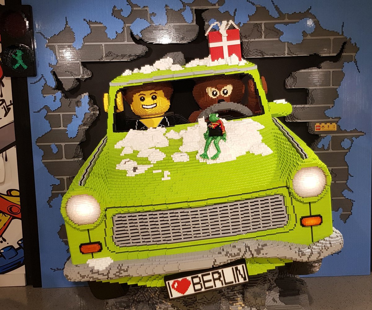 FroggyLL's tweet photo. A quick stop @LEGO_Group store in #Berlin. As we say in #LLITUP #Collaboratorium. It isn't a day without play.
@OEBconference @MobileAtUP @Educationtuks https://t.co/Z8tJOelYXr