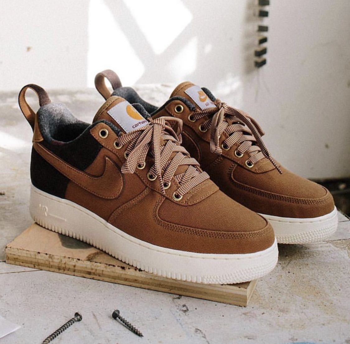 nike air force 1 carhartt on feet