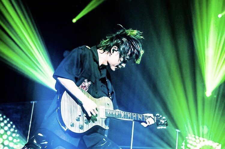 _____1ok69's tweet photo. Toru's Birth Day!!!
おめでとう😊💗
だいすき

 #toru生誕祭 #ONEOKROCK https://t.co/V0KEt11Bye