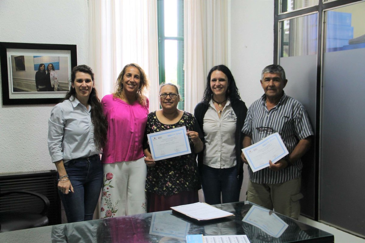 ENTREGAMOS CRÉDITOS DEL BANCO DE LA GENTE

¡Gracias Ministro <a href="/shtocalli/">sergio tocalli</a> por seguir trabajando juntos! <a href="/LoreBussi/">Lorena Bussi</a>