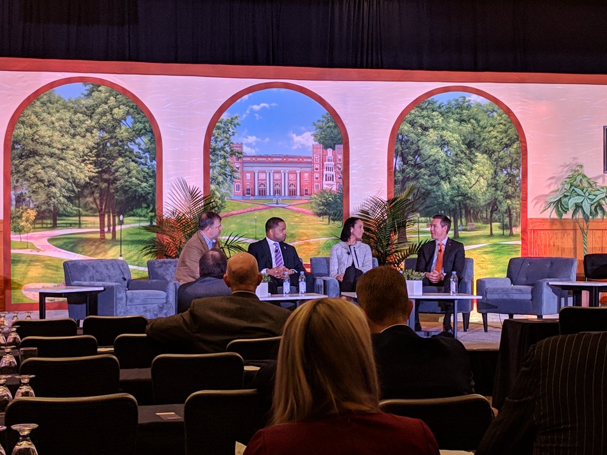 SeligSLB's tweet photo. The life of a Deputy AD, featuring #SLBBoard member Nina King (@ninaking22), is under way! #SBJIAF https://t.co/bycV4OM0wv