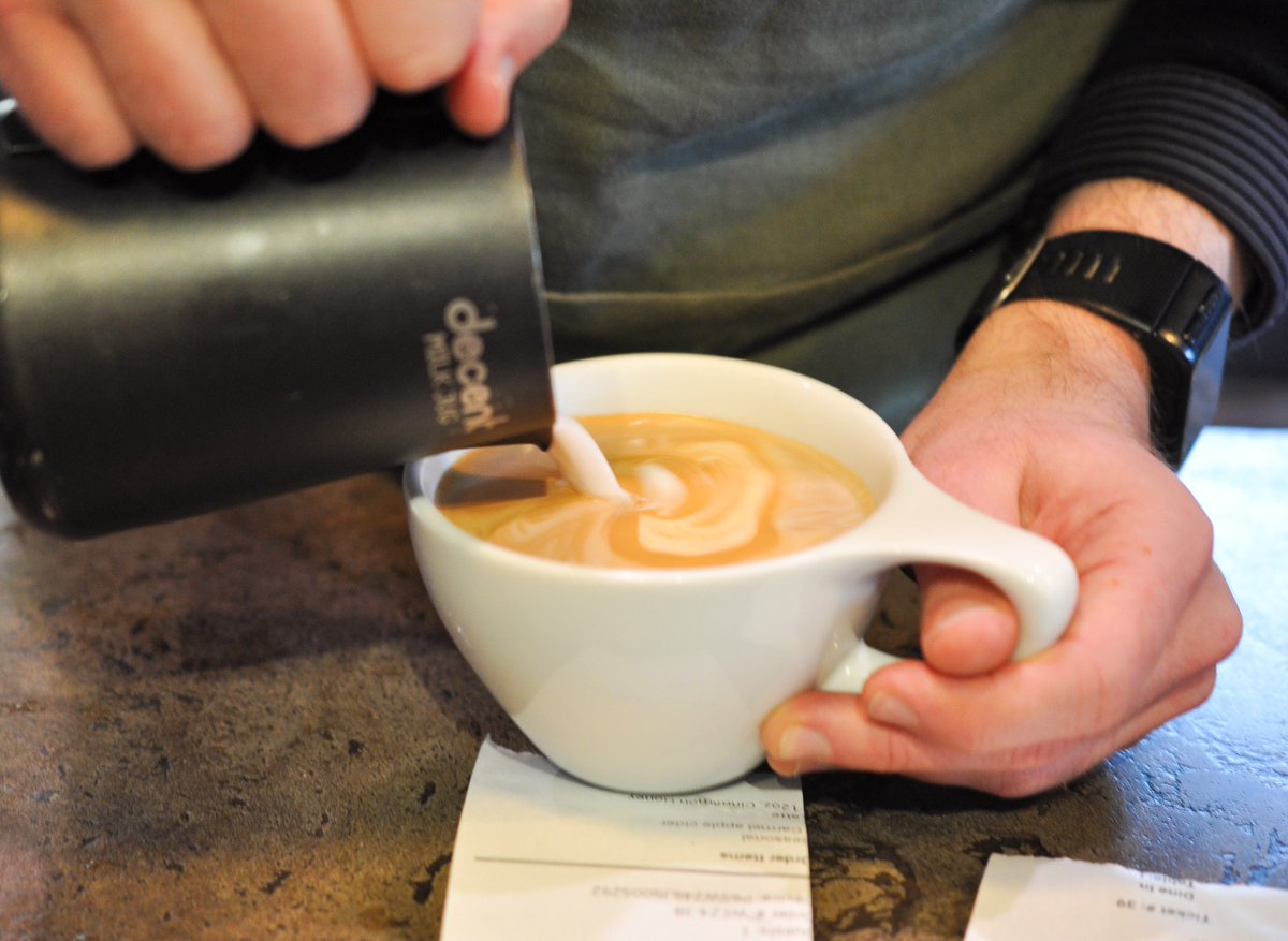 Clarksville_CVB's tweet photo. Discover Clarksville's top local #Coffee shops. https://t.co/TwHAASZJv4 #ThursdayThoughts #yummy #drinklocal @MugsysCoffee @LasatersCoffee #plumblinecoffee #yayadeli #getsomecoffee @katiesoltas https://t.co/BTOQwy7Hby