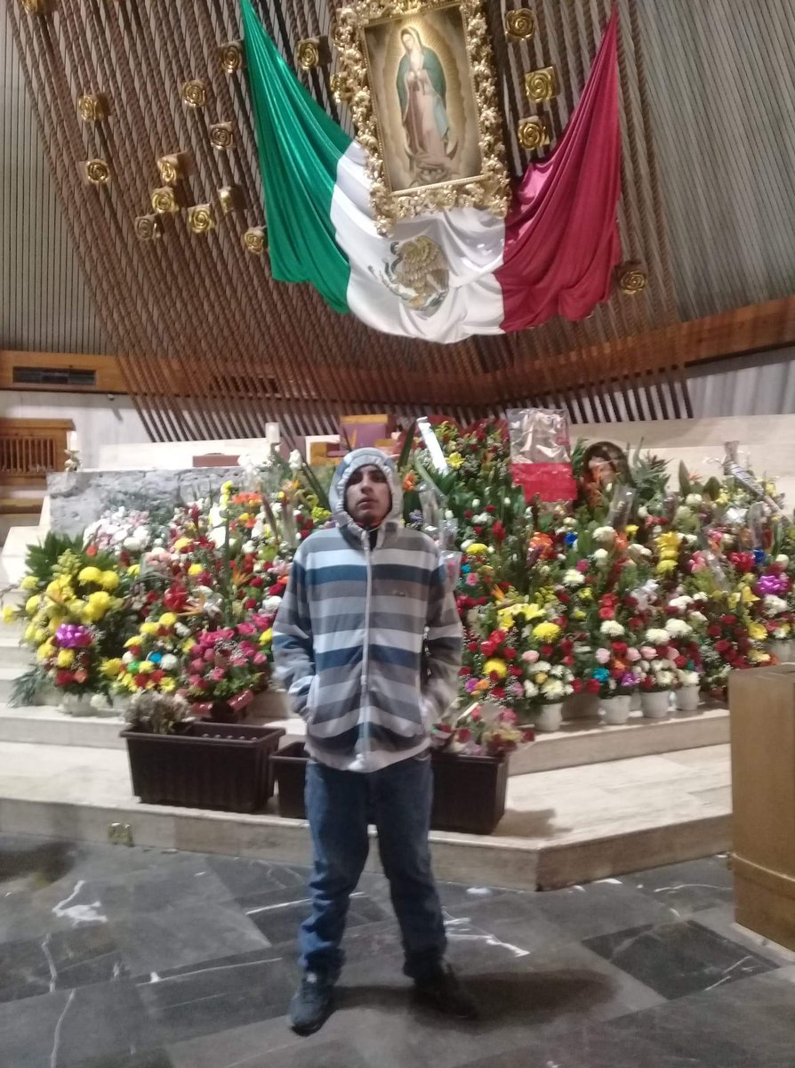 Mario_Tallas's tweet photo. DANDO GRACIAS ALA VIRGEN Y A DIOS AYER X LA NOCHE POR DARME LA DICHA DE ESTAR CON VIDA DESPUES DE ESE TRAJICO ACCIDENTE QUE SOBREVIVI.
NO HAY PALABRAS PARA DESCRIBIR TODO LO QUE PASE .
1/12/18  KM 118 MTY-SAL https://t.co/1kB2FX2Dv9