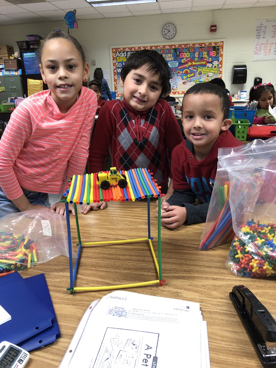 MehargJen's tweet photo. Our group read fiction and nonfiction books about bridges this week. The students used materials to build their own bridge and test the stability. @Falling_CreekES https://t.co/uVNXlL6l4Z