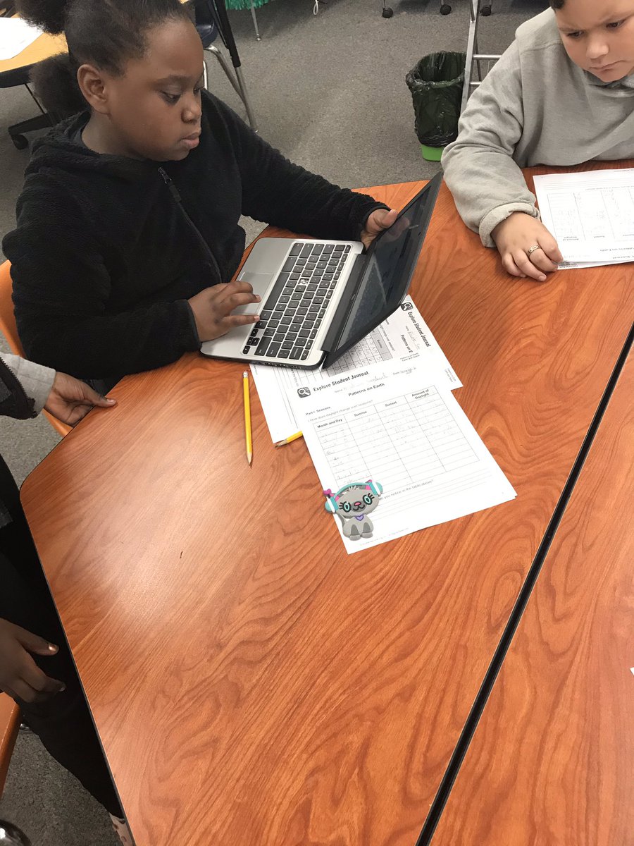 howard_sciworld's tweet image. Collecting weather data... #FutureAnalysts #KidsAreOurBusiness @whyndii