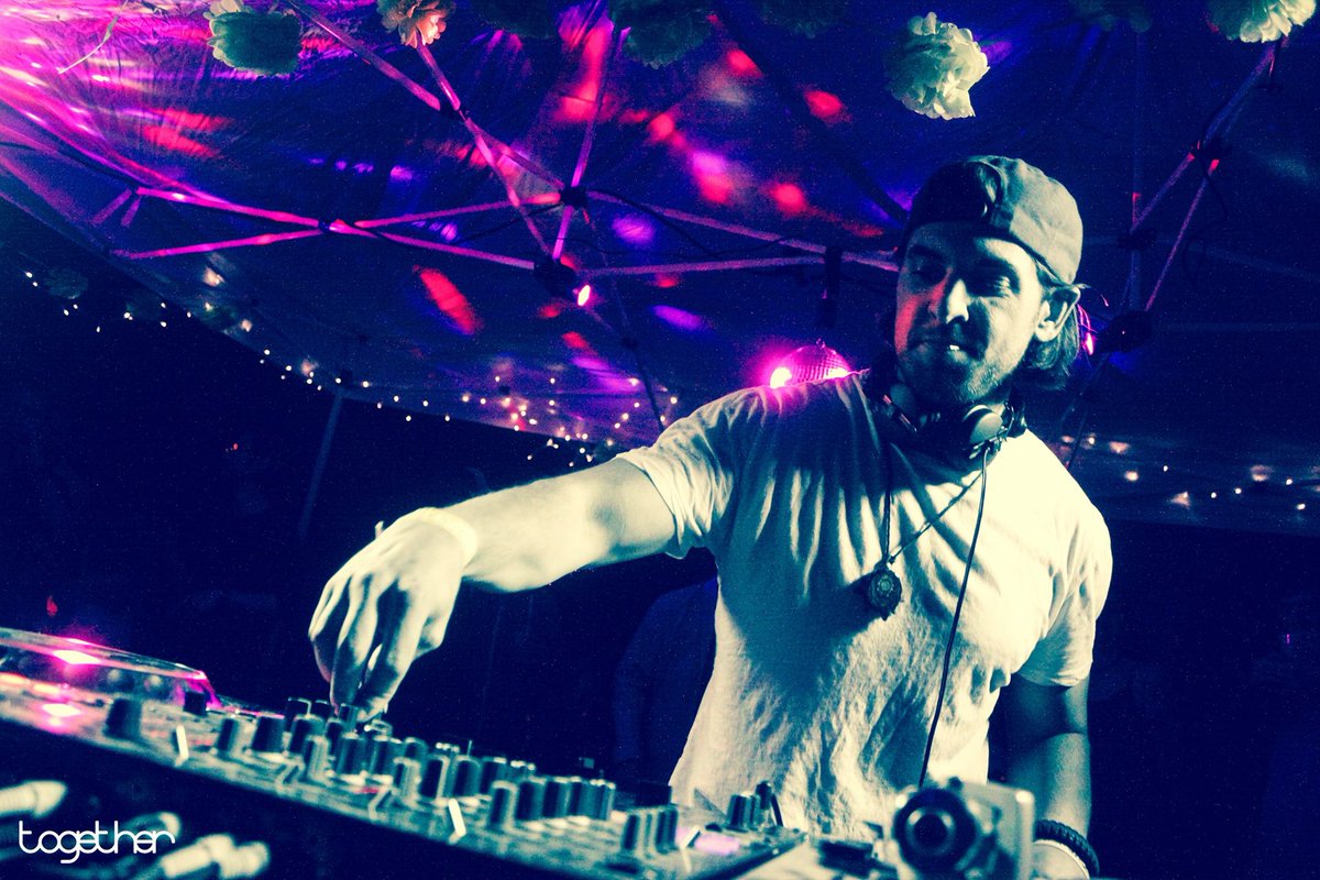 BeandreamProd's tweet photo. We cannot wait to hear B3RAO's #NYE set at @MidEastClub! Grassfed Disco residents will be in @zuzubar, all for 1 low cover of $20!

Tix: https://t.co/gRjMFqee8v https://t.co/7qZC91oPAH