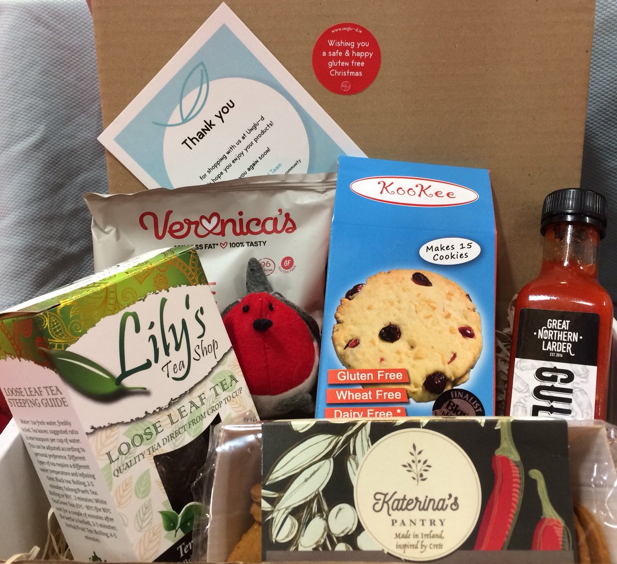 Check out this fab GF hamper full of some of our fave Irish products. Available now til Sunday from @unglu_d at the Gifted fair, RDS #shoplocal #louthchat #kookee #greatnorthernlarder #irishfoodproducers