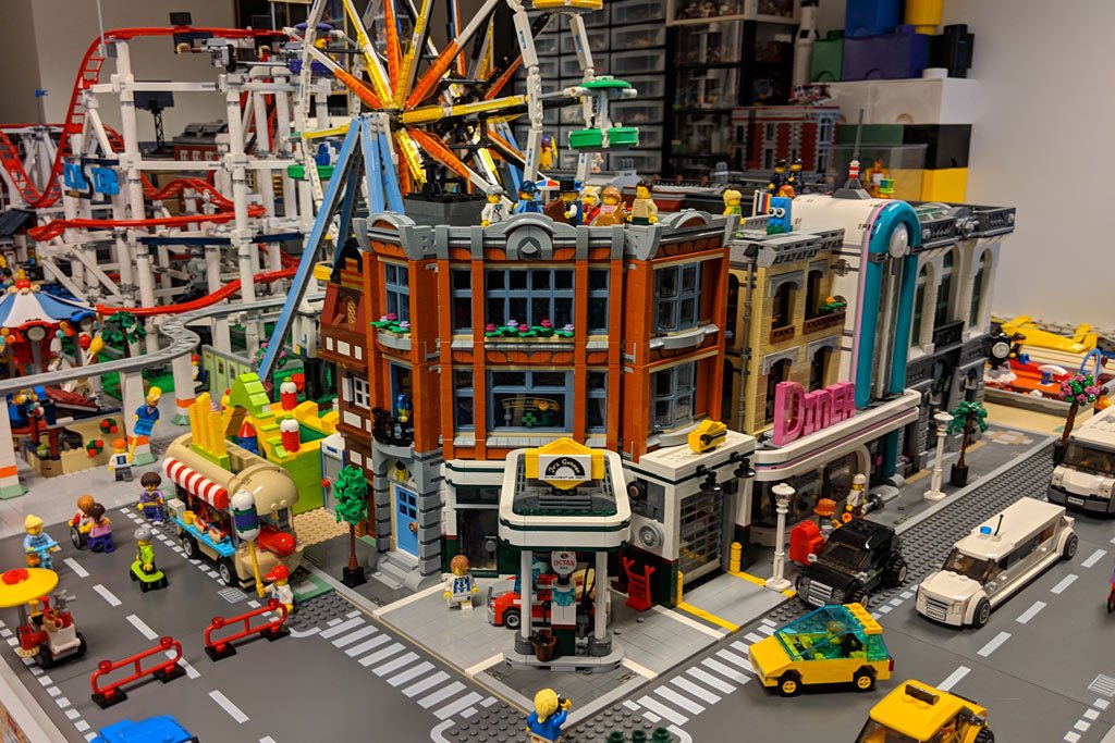 lego creator 10264