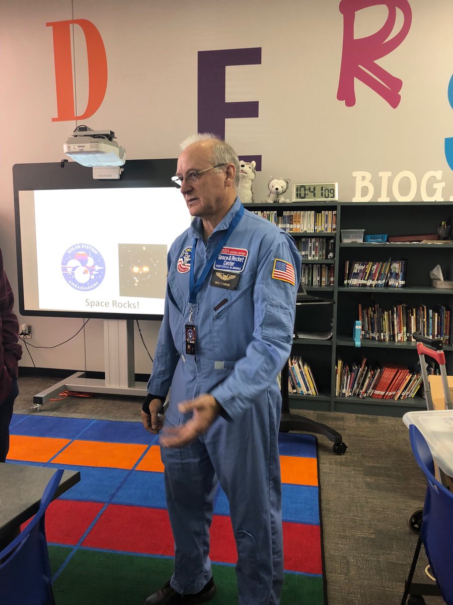 summithillTAG's tweet photo. NASA Ambassador visit for 4th grade Space! A huge thank you to Mr. Thompson! ⁦@michhowardga⁩ ⁦@MBMBurns⁩ ⁦@lorriebearden⁩ https://t.co/EROLt6wRfB