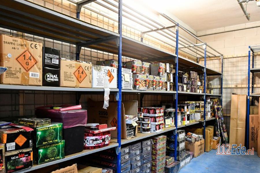 🚨 Poolse vuurwerk webshops uit de lucht gehaald 112.press/QszpyR 112Ede https://t.co/bLHbPwxV3g