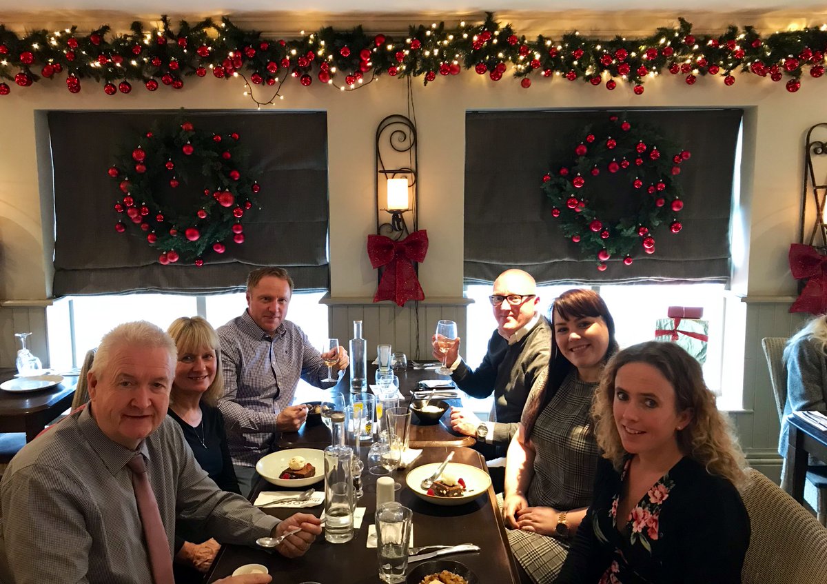 Fantastic Christmas meal at <a href="/rossomansfield/">Il Rosso</a> with the sales team from <a href="/ASD_Wholesale/">ASD Wholesale</a> today #Fentimansfamily #ASDWholesale #Fentimans 🥳