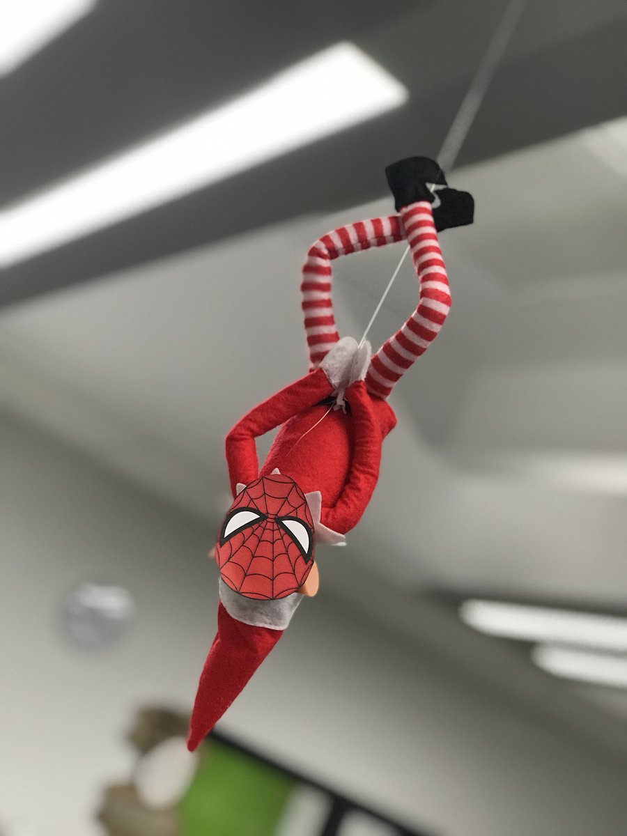 Mr_Ladyman_DHT's tweet photo. #SpiderElf #ElfOnTheShelf https://t.co/juqRF6uZvp