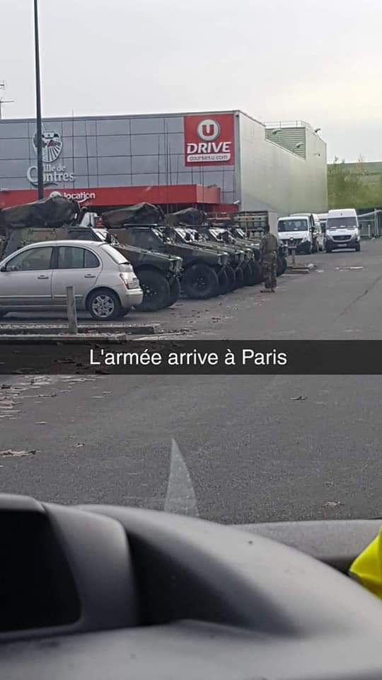 Армия движется на Париж 