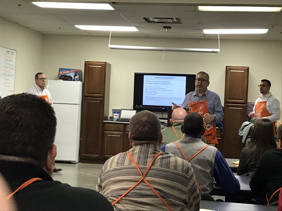 Shannondepot's tweet image. Thank you @JonHumphreys3, @jrlopezII, @BortkaL, our Interline Team, and D262 Pro Teams, for a great day of finding, knowing, and growing pro.