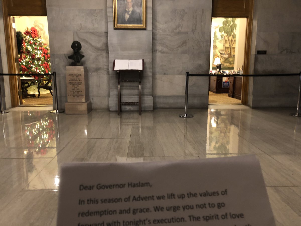 brotherjones_'s tweet image. Praying for Gov. @BillHaslam at the Gov’s Office. David Miller is to be executed tonight by electric chair. He has asked for mercy. Somewhere I read, “Blessed are the merciful for they will be shown mercy.” There is a better way then perpetuating killing &amp;amp; torture in our names.