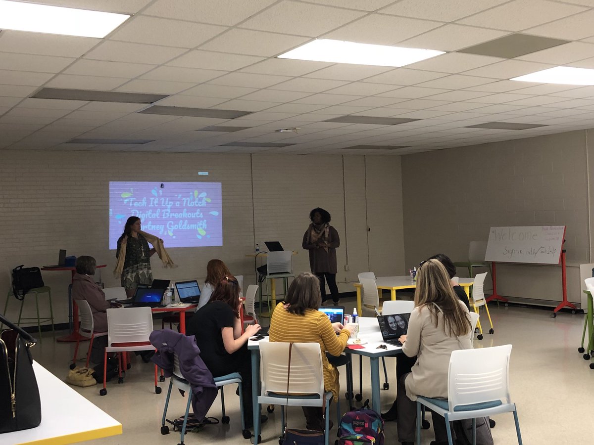 shineontech's tweet photo. Tech-It Up a Notch round 2! @AndersonFive has some amazing teachers doing awesome things!! Today Courtney Goldsmith from @NewProspectElem shared Digital Breakout https://t.co/fV2GBYbDVR