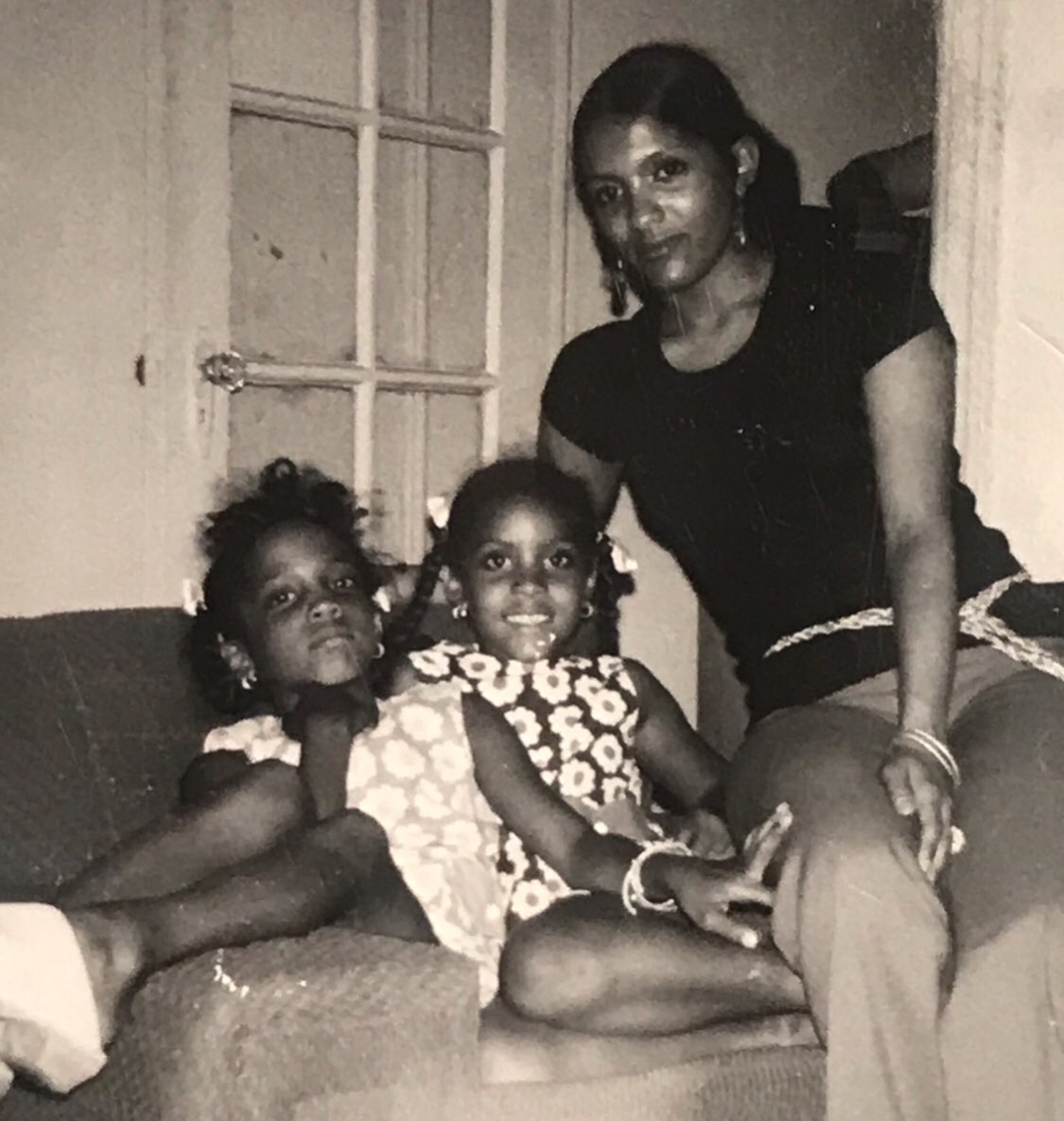 #TBT Mom, my Lil BIG Sis Jeanine &amp; I at my grandparents (Grandma Inez &amp; Daddy Robert) apartment in Harlem. #GreatMemories #ILoveMyFamily🖤