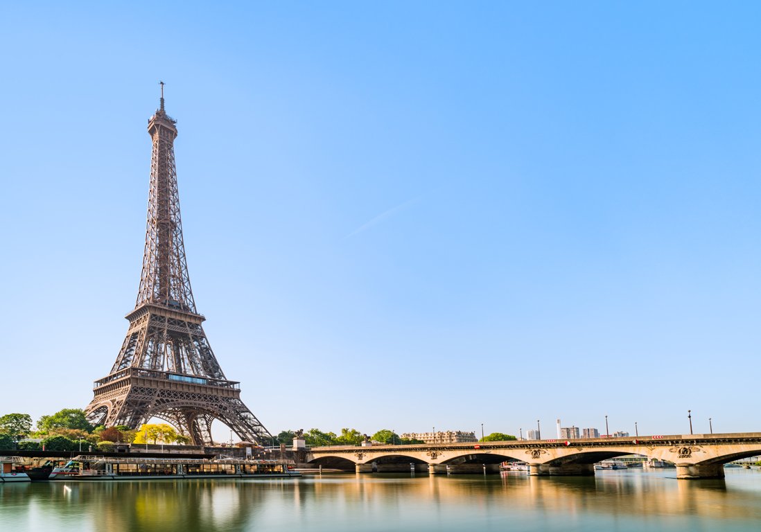 ELLEfrance's tweet photo. Que faire à Paris le week-end du 7, 8 et 9 décembre ? https://t.co/TG0cSW9lYf https://t.co/vXQh3zGtMD