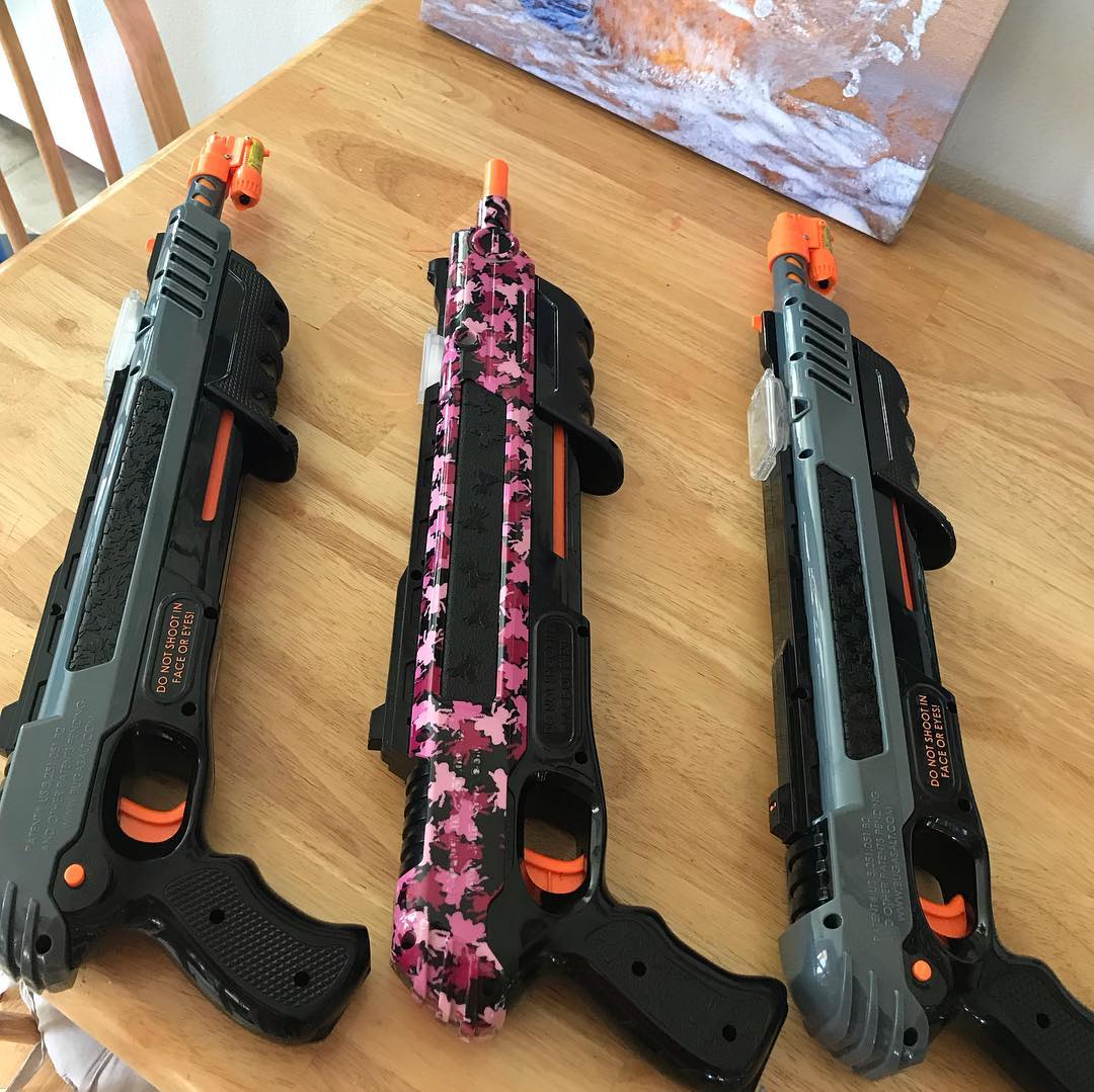 bugasalt's tweet photo. Hate to be a fly in Maria's home! BOOM! π―π―π―Β Mighty fine bug arsenal you got there! Photo by Maria Olipas (IG: crazytupperwaremom) #bugasalt #blackfly #passsionassassin #bugbeam #laser https://t.co/csSvwcFm96