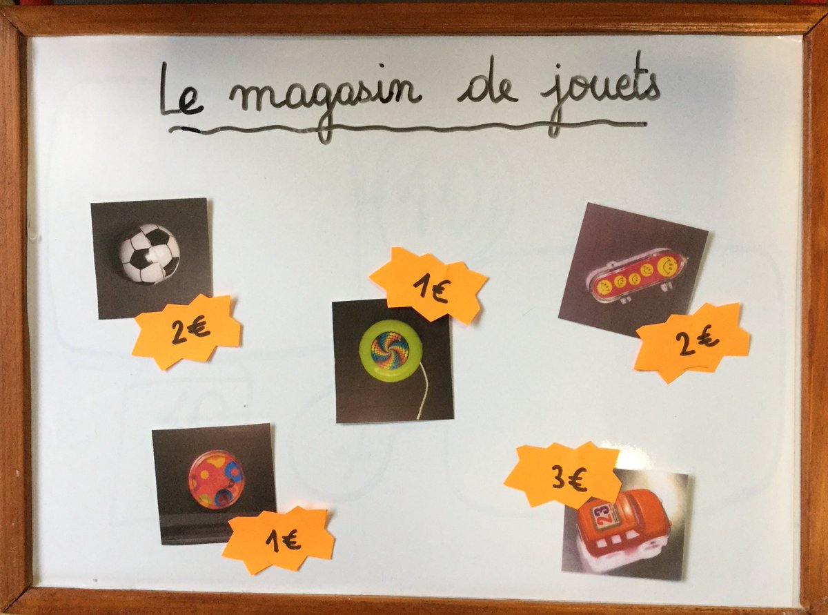 22llc's tweet image. Le magasin de jouets est prêt et la première cliente arrive ...#problemater