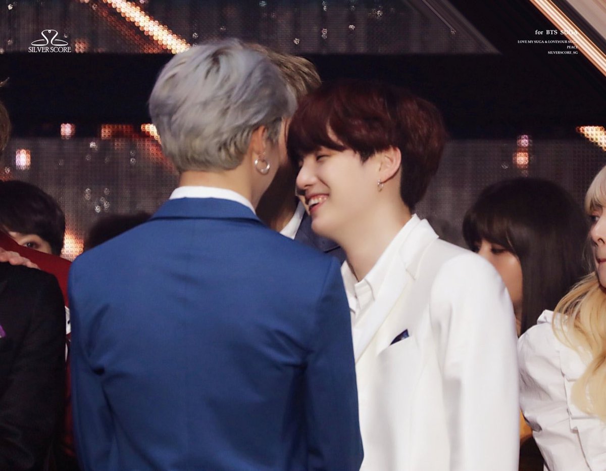 yoonmincake's tweet photo. Tag yourself, 
I’m the floor cause no one will ever look at me like this. https://t.co/geSkVNp4rh