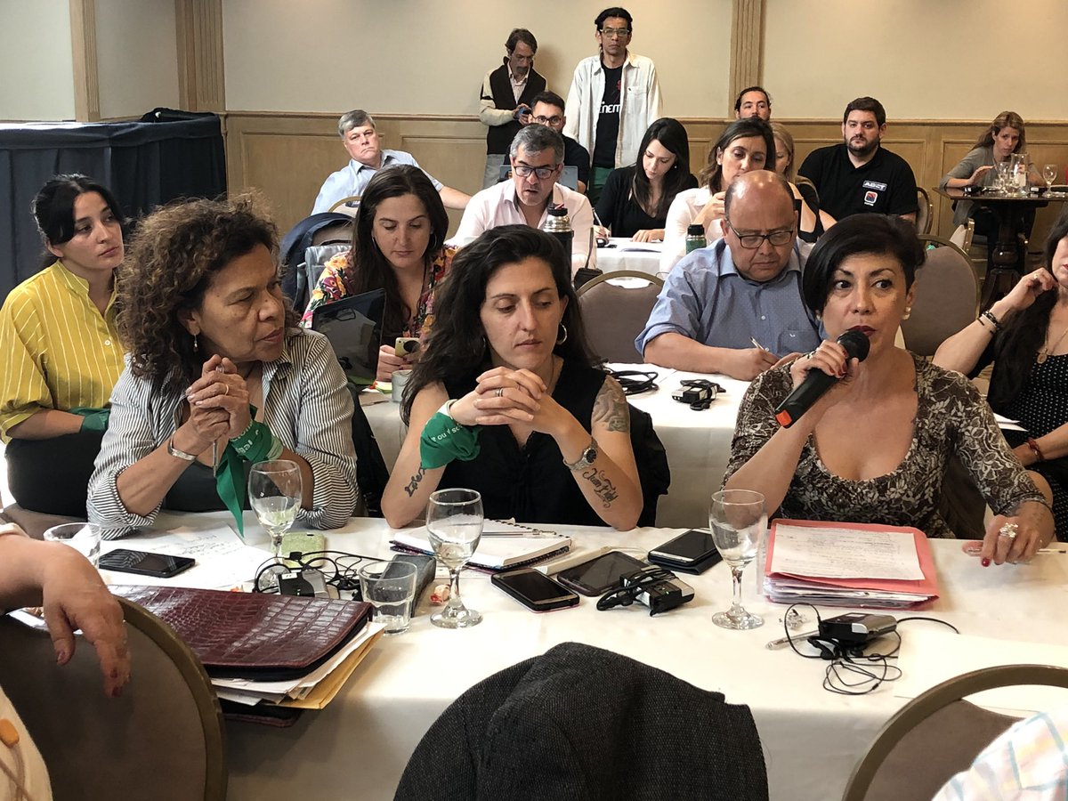 FIA_actors's tweet photo. Aprendiendo y compartiendo sobre como promover igualdad de genero a dentro de las estructuras sindicales, un tema de mayor importancia para todos les delegados de #Fiala y @unimei #Panartes https://t.co/ooz42EAKVb