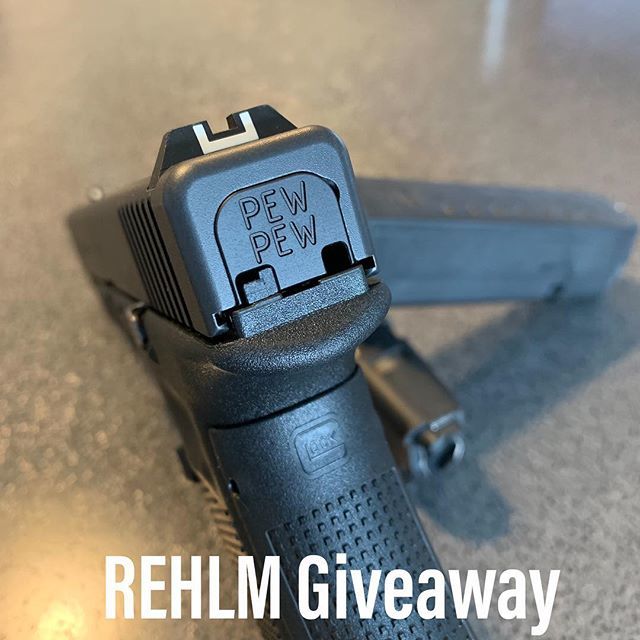 ActionClose's tweet image. Happy Thursday everyone. Our friends over at @rehlminc gave us a few of their new Glock back plates to try out and give away to you folks! We have a Pew Pew and a Maple leaf to give away. 
To win one, all you have to do is:

1. Follow @rehlminc and @acti… ift.tt/2QeQf3Y