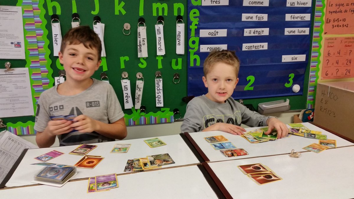 EcoleLenvol's tweet photo. Au club de Pokemon, on s'amuse et on apprend à collaborer! https://t.co/MYJAL9OzQ4