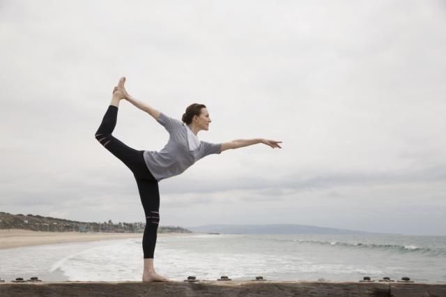 DebraMarzano's tweet photo. Focus this week continues to be on balance, we train the whole body at Integrated Fitness, come check us out! #IFTCamp @addisonparkdist #balance #fitness https://t.co/tbgZFxOWFi