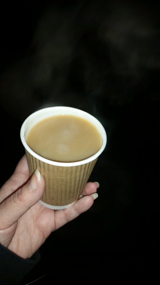 FallenBlueHalo's tweet photo. It's the little touches @AbbeyTheatre thanks for the cuppa 😉 almost time for #FirstFreePreview of #ComeFromAwayDublin #ComeFromAway #WeAllComeFromAway #lovetheatre #abbey2018 #enjoythelittlethings #enjoyeverymoment https://t.co/EI9PjxmyQT