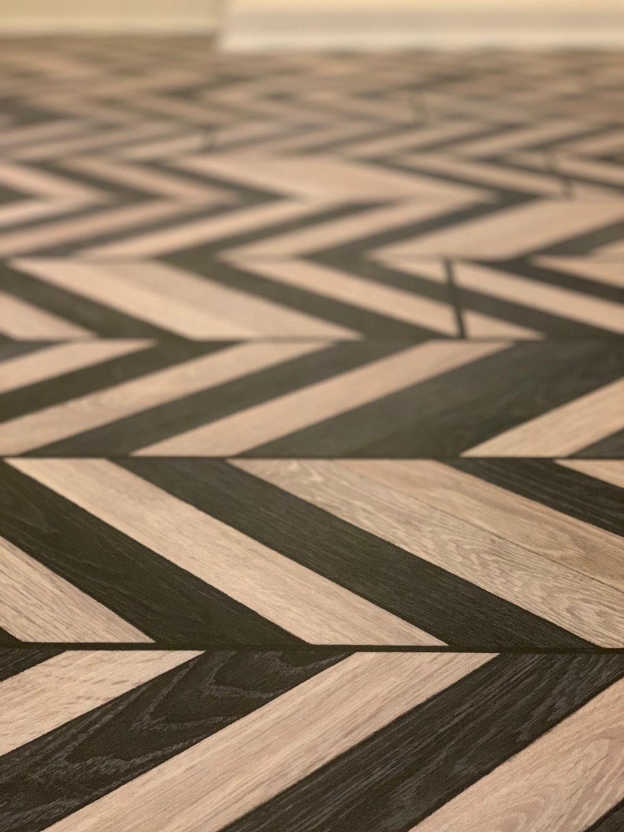 BeyondFlooring's tweet photo. Just one of the many floors installed this week... so happy with the result! #laminate #balterio #piano #herringbone #statementflooring #beyondflooring https://t.co/kkwUdnKQFH