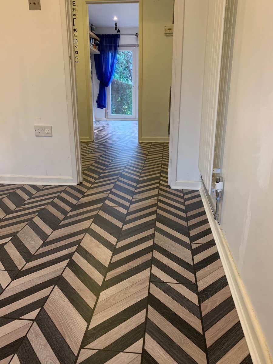 BeyondFlooring's tweet photo. Just one of the many floors installed this week... so happy with the result! #laminate #balterio #piano #herringbone #statementflooring #beyondflooring https://t.co/kkwUdnKQFH