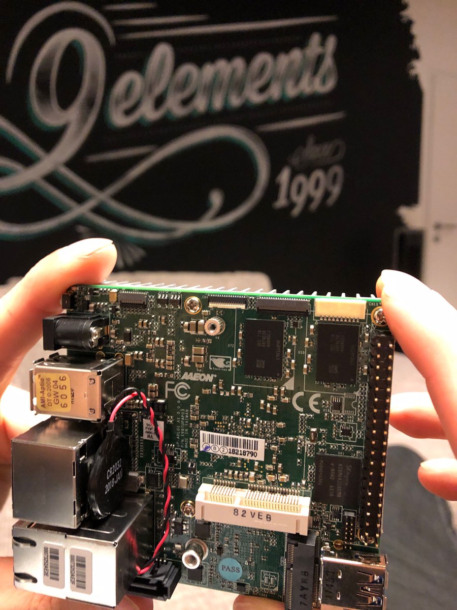 _zaolin_'s tweet image. Next #coreboot #LinuxBoot firmware tatget :)
