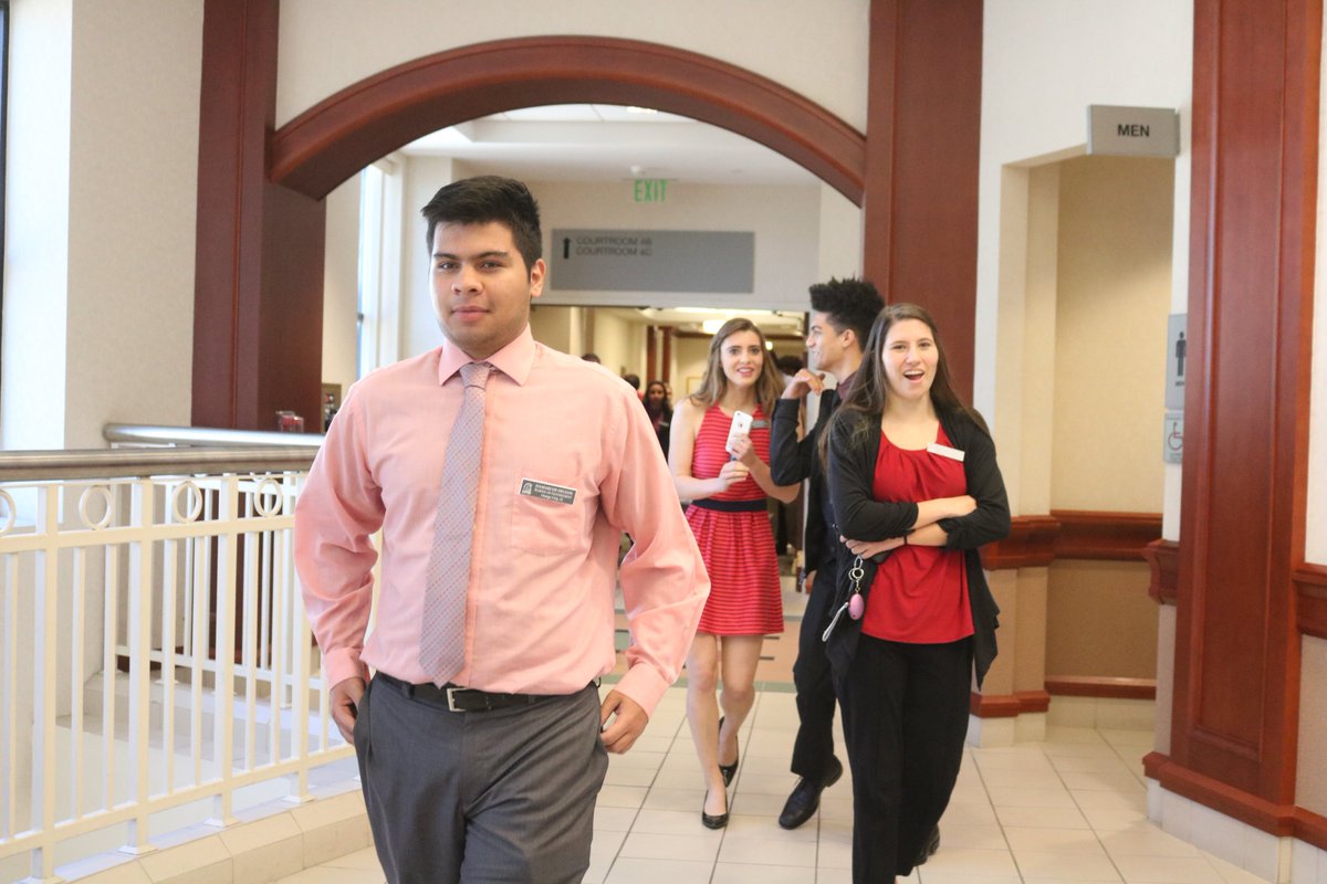 UHS School of Govt tweet media