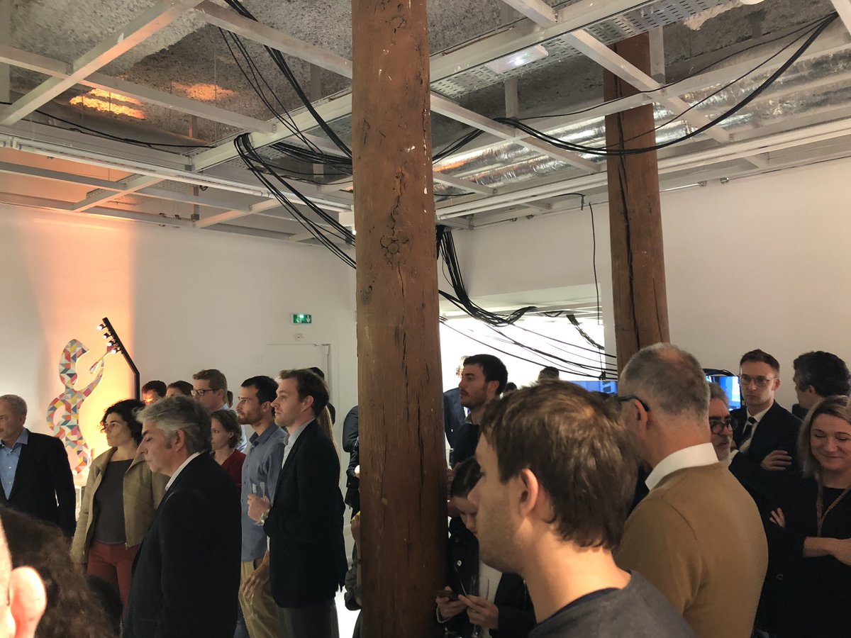 misery_benjamin's tweet photo. La cérémonie du concours #NeoMasterClass débute avec les discours de Stéphane Kolb @CaissEpargneMP et de @DenisJacquet avant la remise du 1er prix 🏆
#Innovation #startups #occitanie https://t.co/PISgVk8ReE