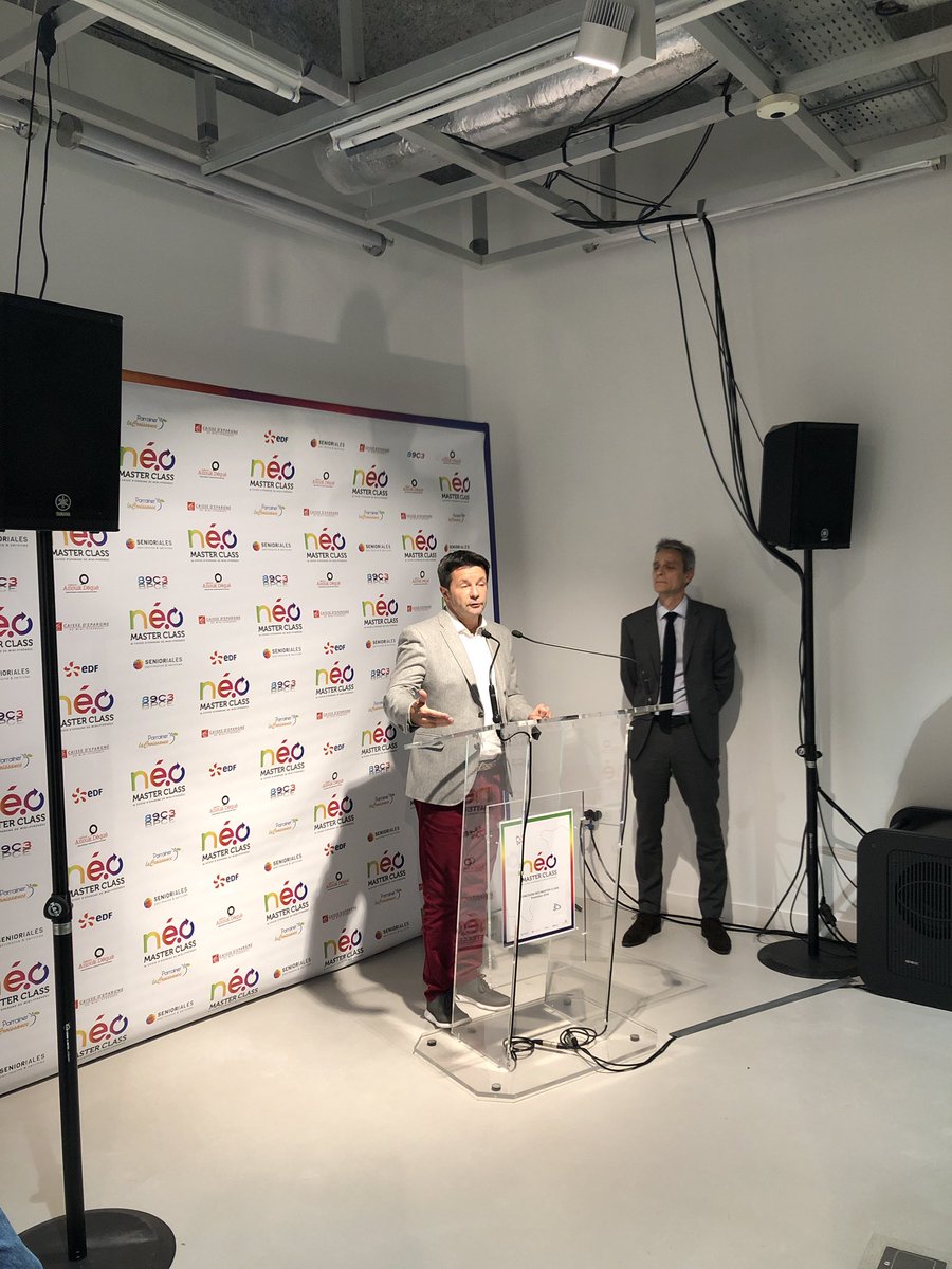 misery_benjamin's tweet photo. La cérémonie du concours #NeoMasterClass débute avec les discours de Stéphane Kolb @CaissEpargneMP et de @DenisJacquet avant la remise du 1er prix 🏆
#Innovation #startups #occitanie https://t.co/PISgVk8ReE