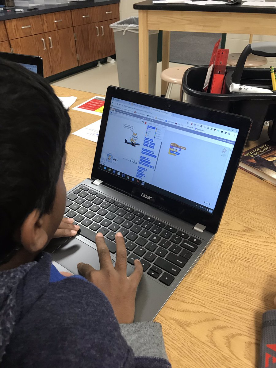 rjbarker1123's tweet image. Learning “SCRATCH” for Hour of Code.  #ProsperCodes #FierceFolsom