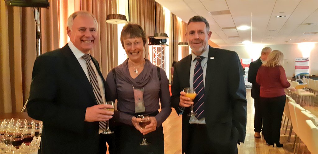 WMSportsAwards's tweet photo. All smiles from our guests presenters @nickowentv and Di Carrington alongside Chair of organising committee Chris Child

We are looking forward to this evenings #WMSportsAwards and will be underway in less than an hour 🤗 https://t.co/hpKF2o553h