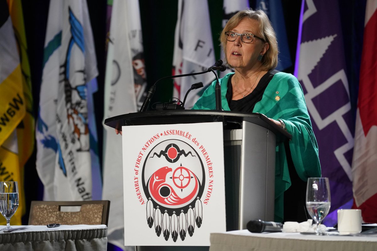 perrybellegarde's tweet photo. The leaders of Canada's four major political parties attended the #AFNSCA2018. https://t.co/fTWvQrzzHy
