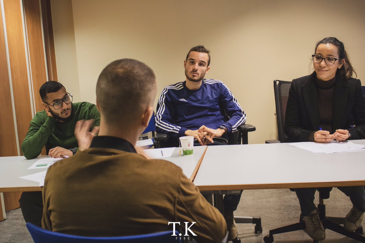 IsmailMosaheb's tweet photo. Toujours un réel plaisir de partager ces moments avec l’ensemble de la #TeamMadeInPeace,et de constater cette belle énergie de la part des candidats qui veulent impacter positivement a nos côtés ! 

Le changement c’est maintenant 💭

#SénégalProjet2019
#APartagerSansModération https://t.co/B4rgkSls71