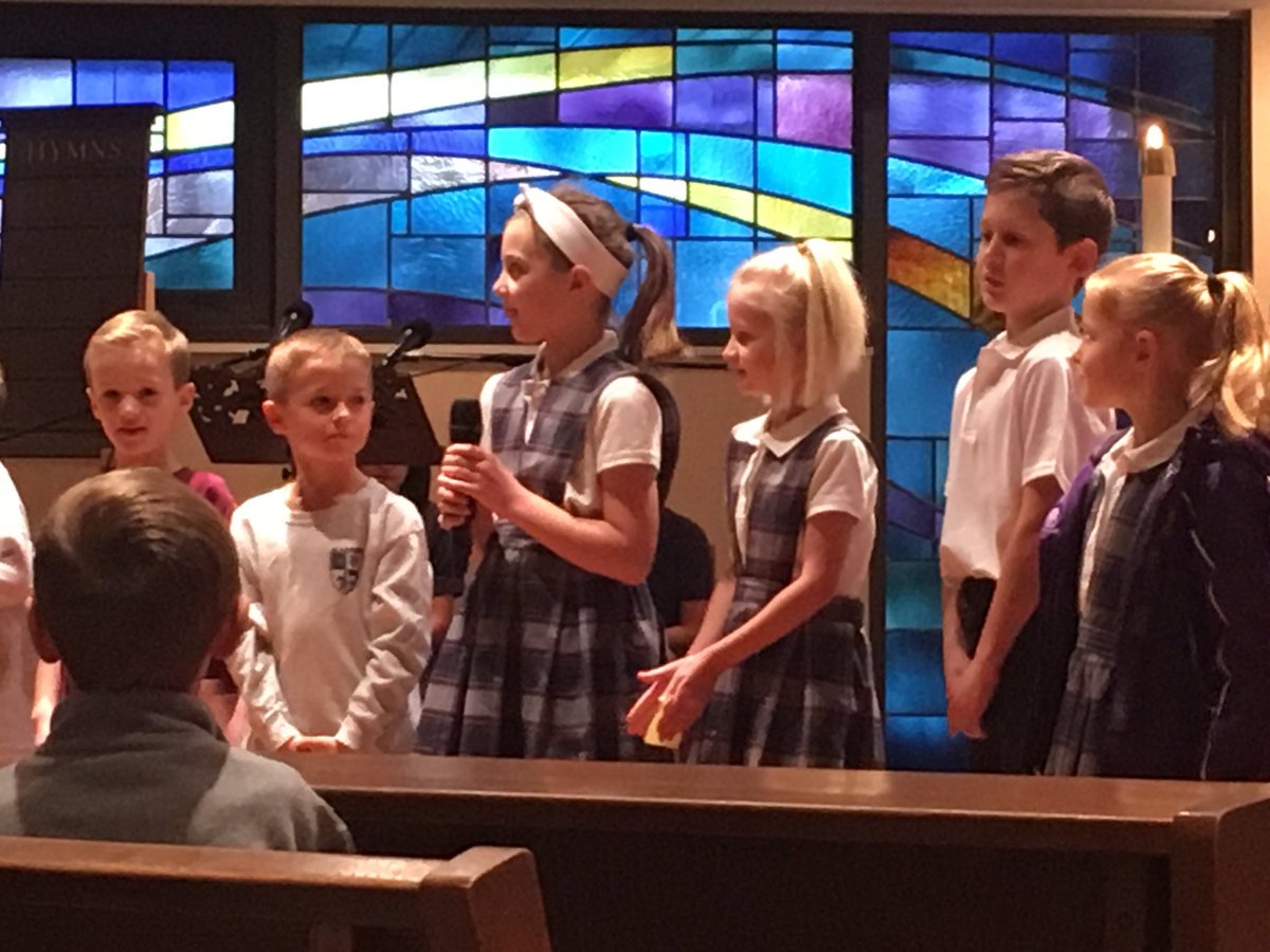 4thgradeandmrsg's tweet photo. Sophia and Reece did an awesome job being our representatives at Mass today. How do we get to heaven? #secondgrade #onlyatstalbanroe #everyonewantstobeacrusader #classrepresentatives #waytogo https://t.co/guH2DmTWLH