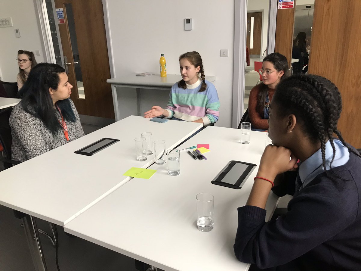 innovateheruk's tweet photo. We’re back at @SensorCityUK for our December #Tech4Teens with @TheGirlsNet 👩🏽💻
Our #InnovateHers are really lucky to be speaking to the 9 incredible #WomeninTech here today through speed networking 🙌🏼 #ChooseYourPath https://t.co/8d9v7ARVdc