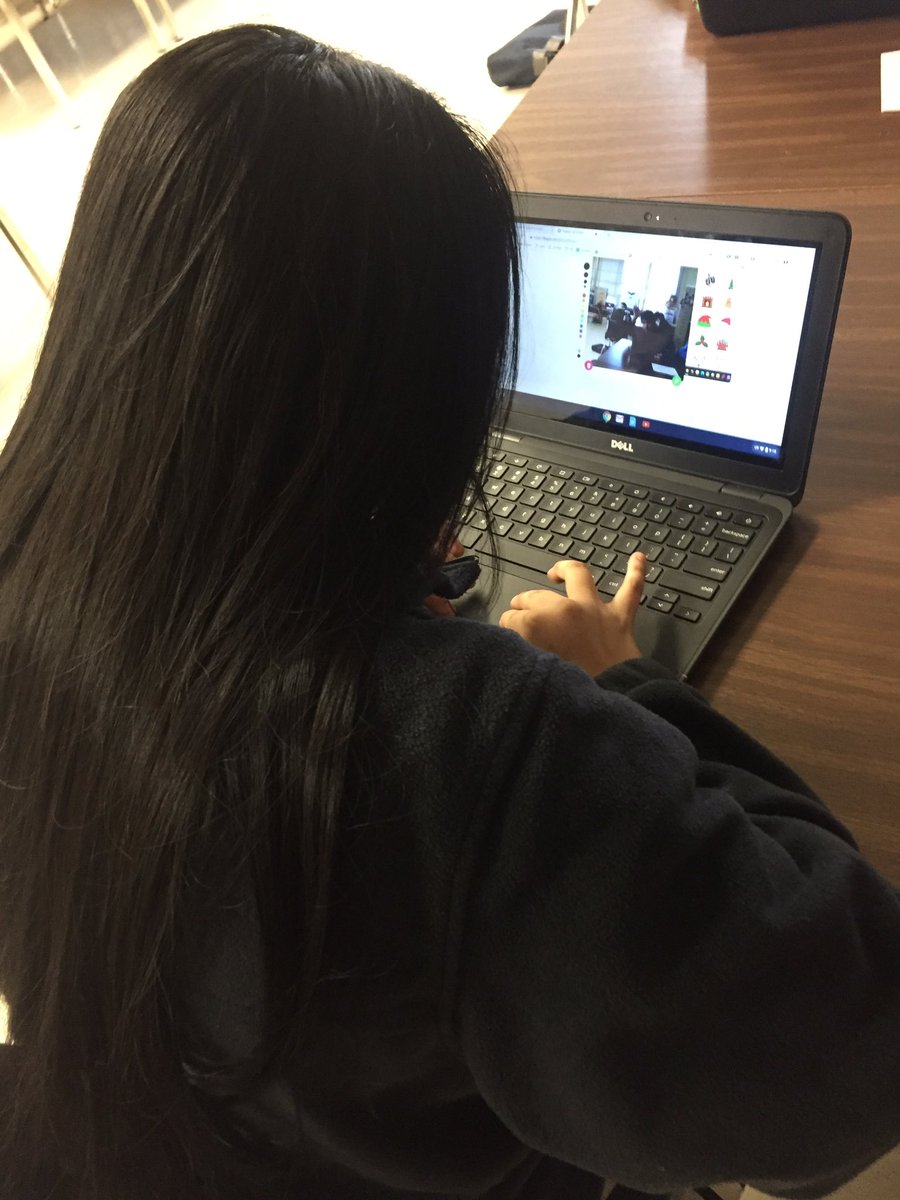 MrsCamposSTEM's tweet photo. Proud of my #Liontists! Today Ss created a model of the digestive system. Afterwards, Ss analyzed the model &amp; wrote about any inaccuracies. Finally, they summarized and discussed the steps of the lab on @flipgrid! #writingaboutscience #speakingaboutscience #ELLsupport @LandrumMS https://t.co/27dKznERdp