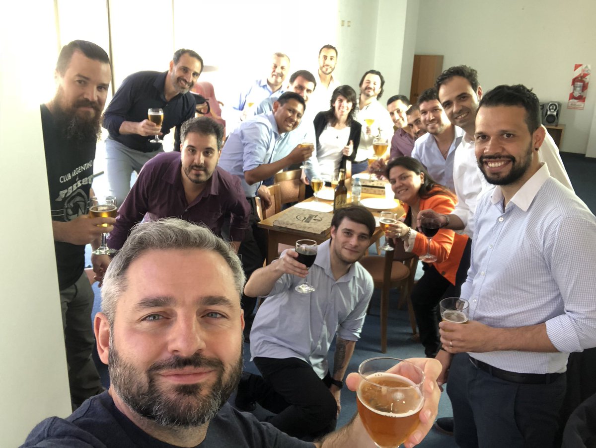 OSINTLatamGroup's tweet image. Disfrutando de un merecido almuerzo luego del cierre de #OSINTLatamconference2018 muchas gracias a tod@s!!!