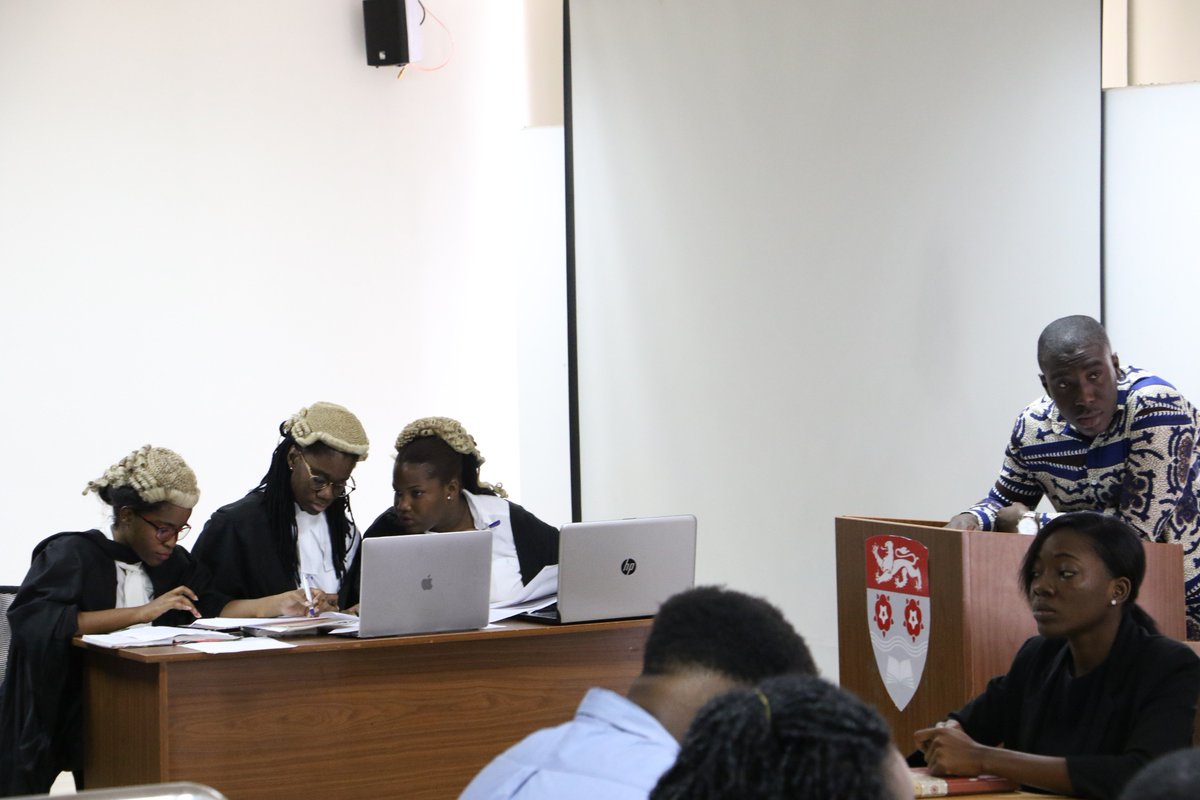 LancasterGhana's tweet photo. It was great to see our aspiring lawyers show such professionalism during the Moot Court Competition today. Special thanks to Courage Asabanga from LADA Group - Atugba & Associates for working with our students during their preparations and also acting as our Judge #lawweek2018 https://t.co/eQg6eABEO1