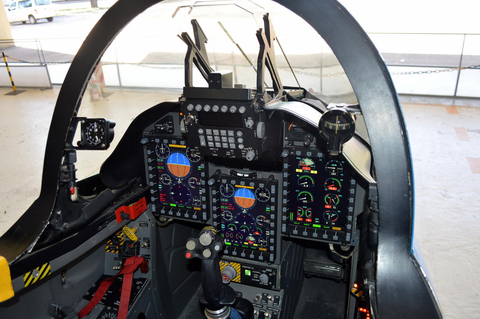 DtwRwLfXcAEe0Xw.jpg:large