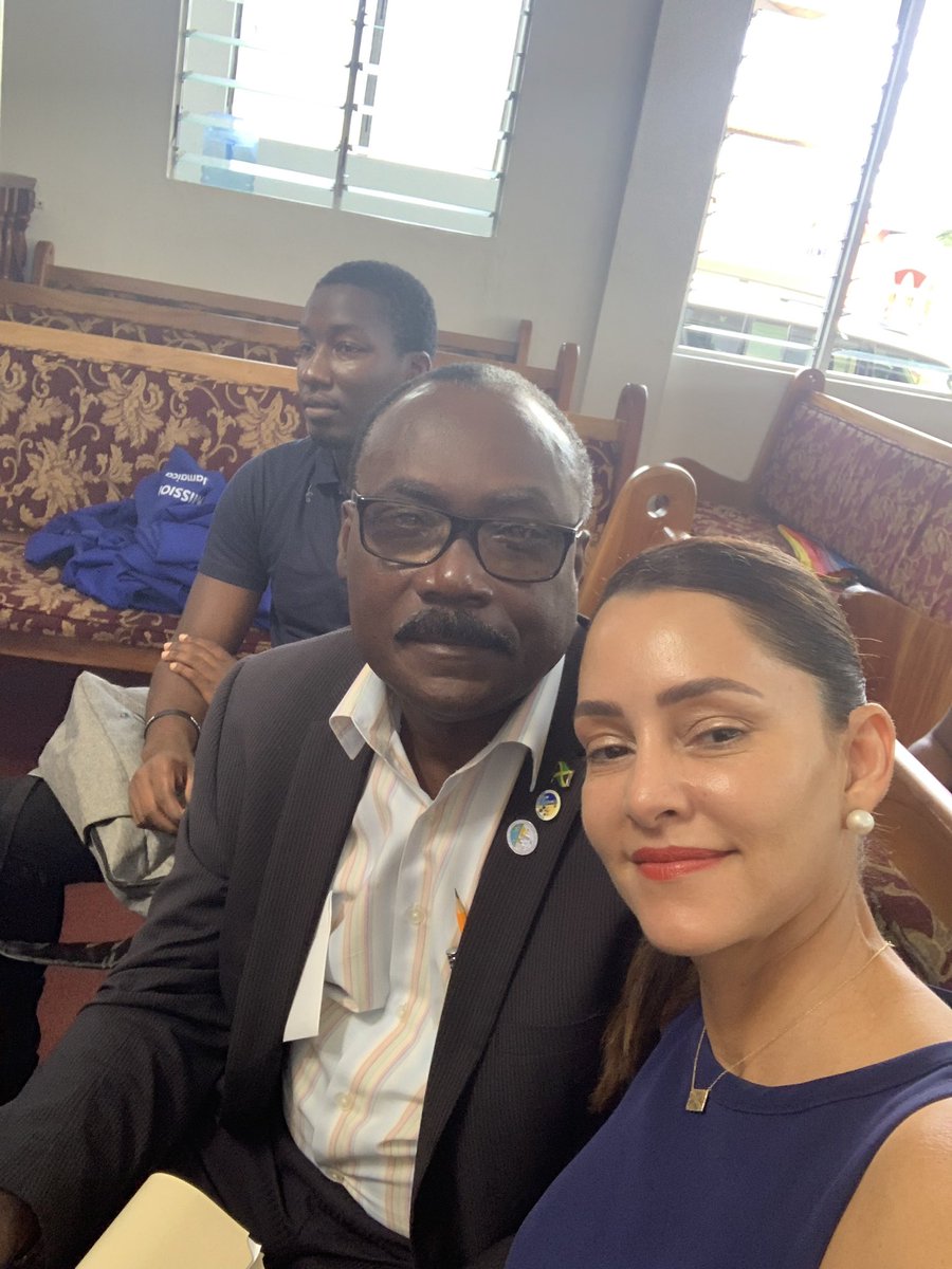 annmarievazja's tweet photo. Current Situation SDC’s Conference of the  #PortlandCommunity Development Committees. Happy to be here as community development is the cornerstone for all I do as #Caretaker for #EastPortland 🇯🇲🙏🏼 https://t.co/HDwE8hbO71